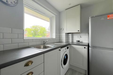 1 bedroom flat to rent, Madeira Park, Tunbridge Wells