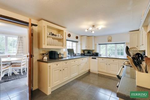 4 bedroom detached house for sale, Uphill Road, Hangerberry, Lydbrook, Gloucestershire. GL17 9QW