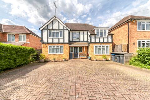 4 bedroom detached house for sale, The Ruffetts, South Croydon, CR2