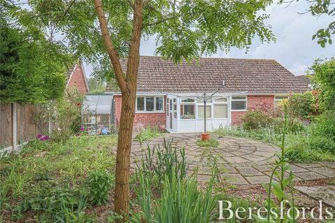 3 bedroom bungalow for sale, Greys Close, Cavendish, CO10