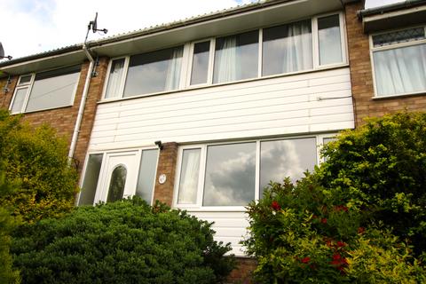 3 bedroom terraced house to rent, Severn Way, Kettering NN16