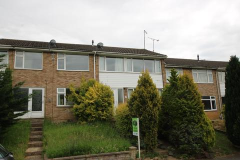 3 bedroom terraced house to rent, Severn Way, Kettering NN16