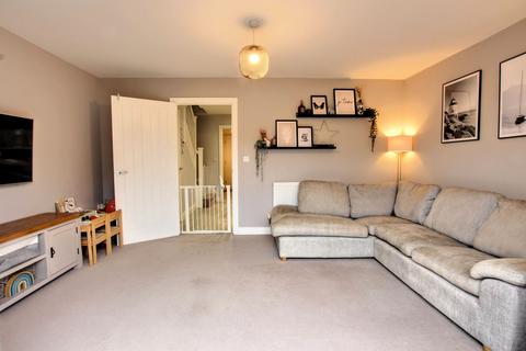 3 bedroom property for sale, Charters Gate Way, Wivelsfield Green, RH17