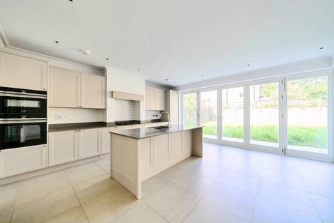 5 bedroom house to rent, Barrons Chase, Richmond, TW10
