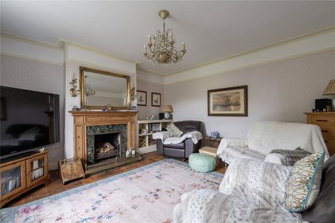 20 High Street, Templecombe, BA8 0JB