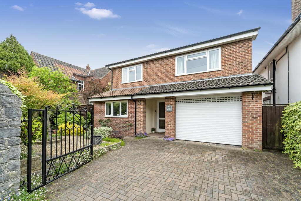 4 Bedroom Detached for Sale