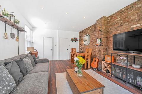 1 bedroom flat for sale, Tierney Road, London