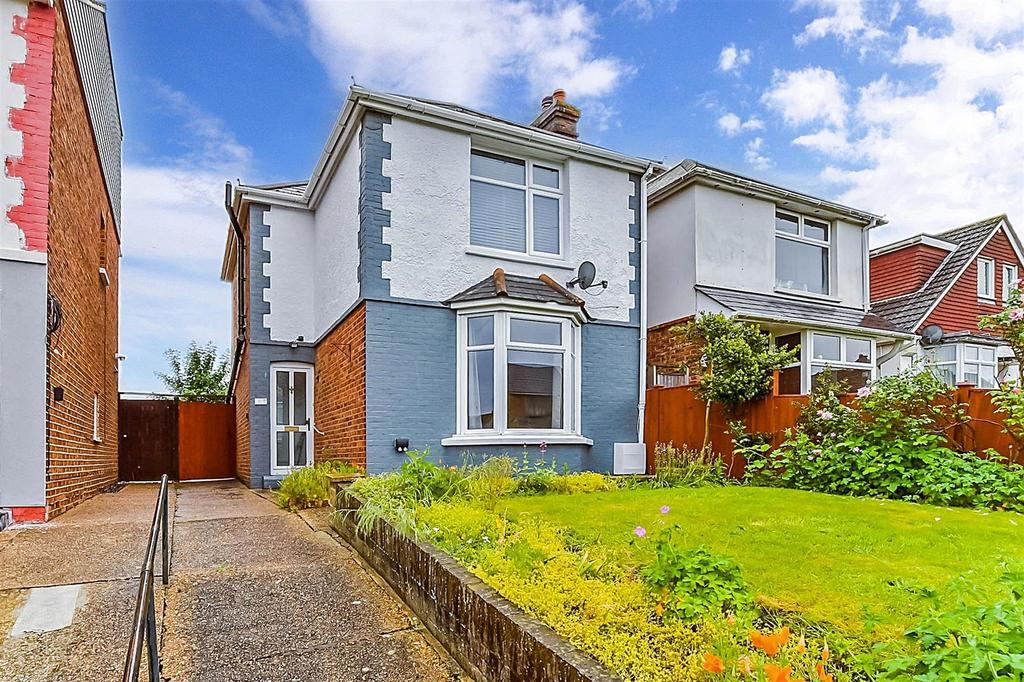 Hythe Road, Ashford, Kent 3 bed detached house for sale £350,000