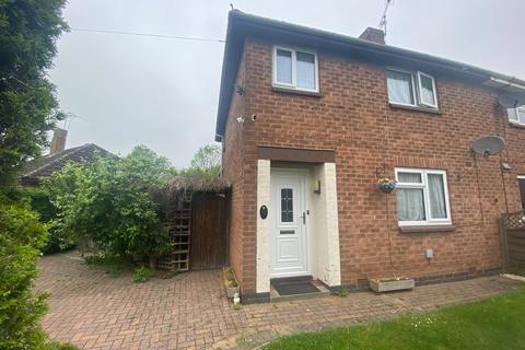 3 bedroom semi-detached house to rent, Astley Place, Hillmorton, Rugby, CV21
