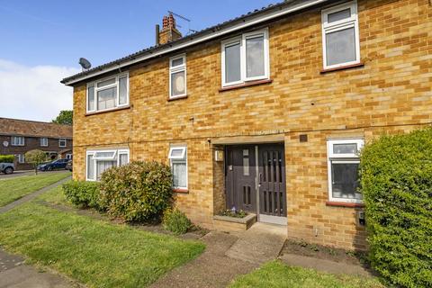 1 bedroom flat for sale, Ham,  Stuart Road,  TW10,  TW10