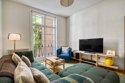 3 bedroom terraced house to rent, Colebrooke Row, Islington, London, N1