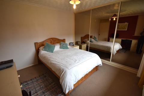 3 bedroom terraced house for sale, Ffordd Llanerch, Pen-Y-Cae, Wrexham, LL14