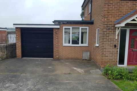 3 bedroom semi-detached house to rent, 53 Woodall Road, Herringthorpe, Rotherham S65 3AT