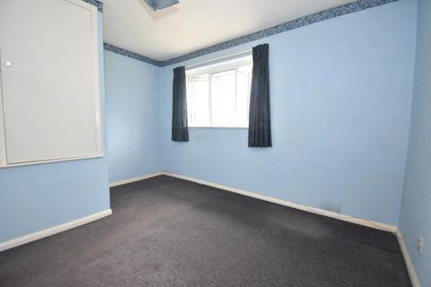 19 Cliff Bastin Close, Exeter, EX2 5QW