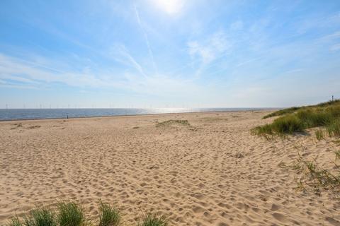 3 bedroom terraced house for sale, Beach Road, Caister-On-Sea, NR30