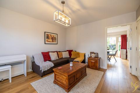 3 bedroom end of terrace house for sale, Worcester WR5