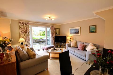 45 Renfields, Haywards Heath, RH16 4UG