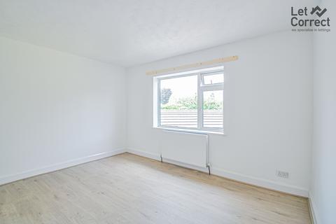 4 bedroom apartment to rent, Maidenhead SL6