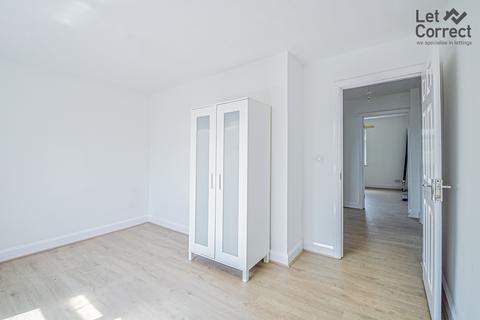 4 bedroom apartment to rent, Maidenhead SL6