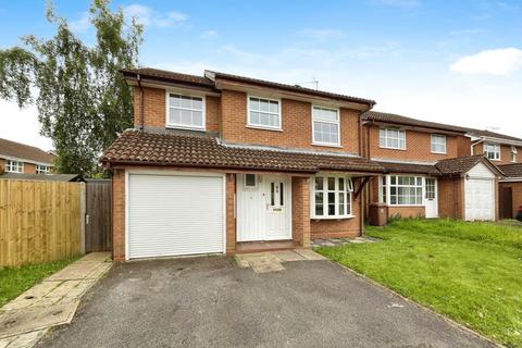 4 bedroom detached house for sale, Riding Way, Wokingham RG41