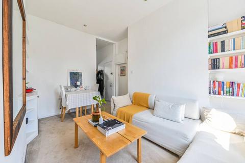 1 bedroom flat for sale, Sugden Road, Clapham Common North Side, London, SW11