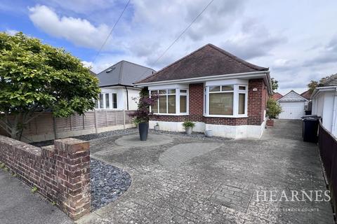 2 bedroom detached bungalow for sale, Thornley Road, Bournemouth, BH10