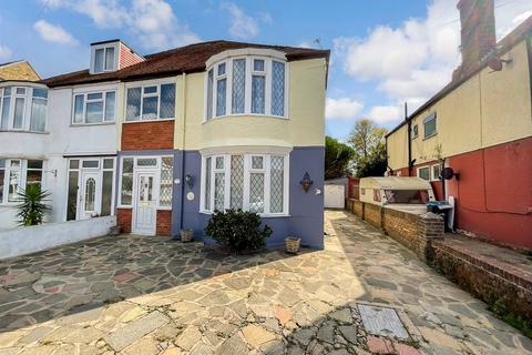 4 bedroom semi-detached house for sale, Westbrook Avenue, Margate, Kent