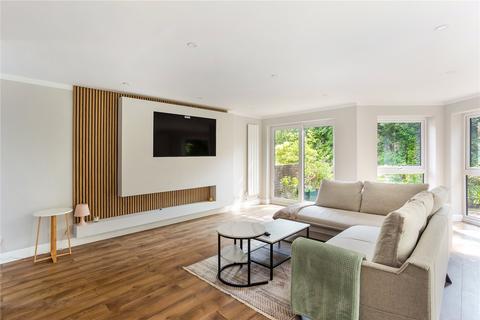 4 bedroom terraced house for sale, Holly Road North, Wilmslow, Cheshire, SK9