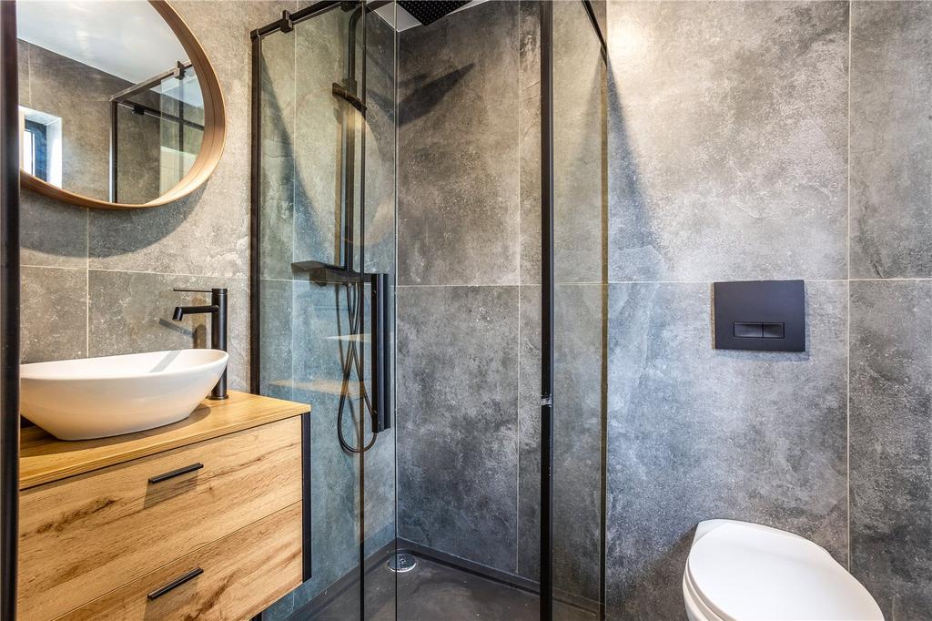 Ensuite