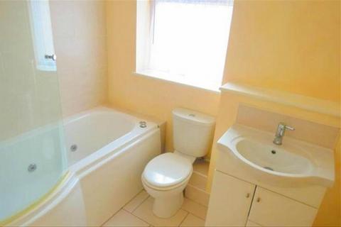 2 bedroom flat for sale, Derby Road, Thornton Cleveleys FY5