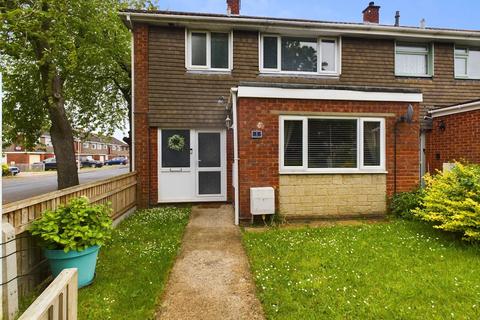 3 bedroom end of terrace house for sale, Hooper Close, Gloucester, Gloucestershire, GL4