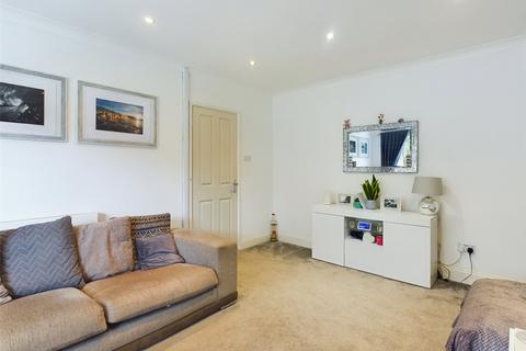 3 bedroom end of terrace house for sale, Hooper Close, Gloucester, Gloucestershire, GL4