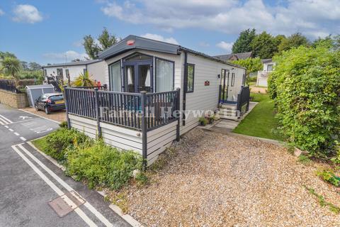 2 bedroom bungalow for sale, Poolfoot Lane, Poulton Le Fylde FY6
