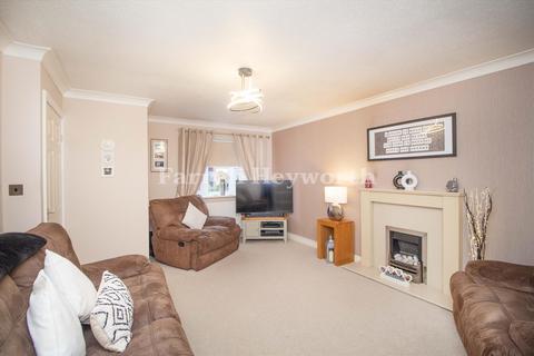 3 bedroom house for sale, Rona Avenue, Blackpool FY4