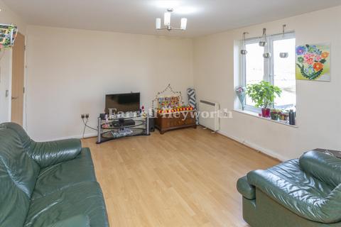 2 bedroom flat for sale, Waterside, Lancaster LA1