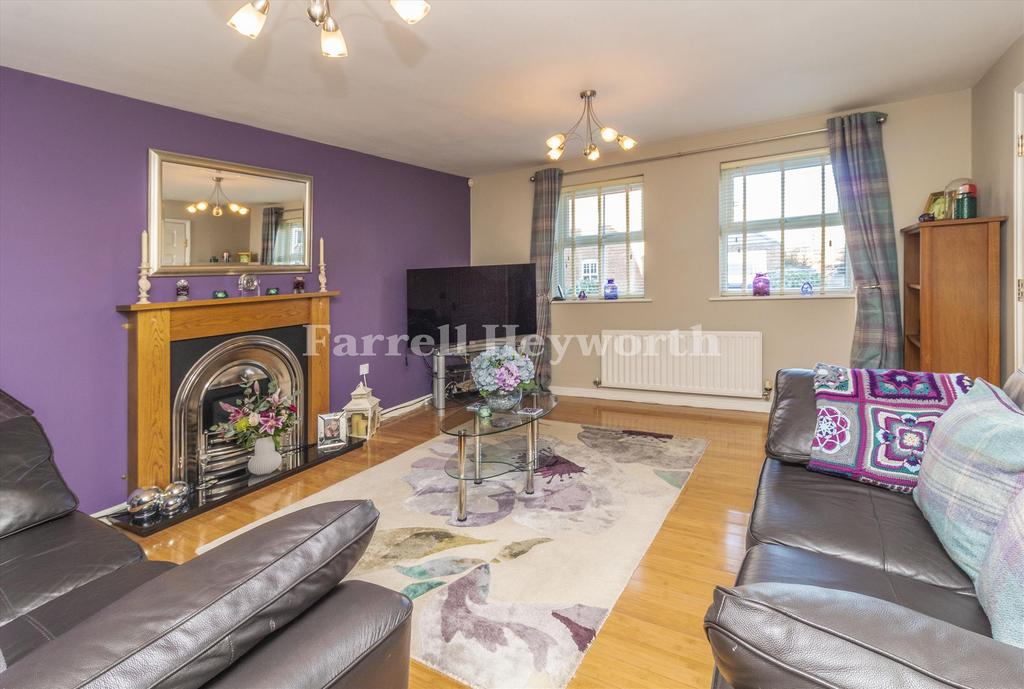 Lounge image 2