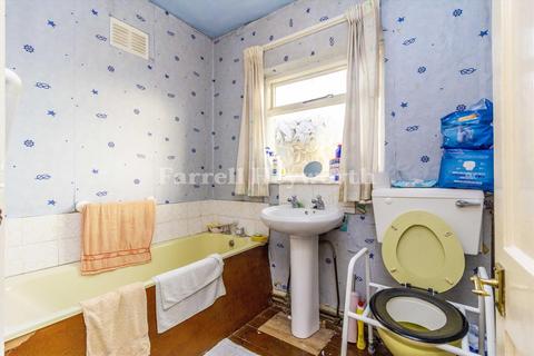 64 Bowland Road, Heysham, Morecambe, LA3 2EW
