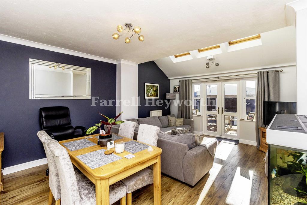Lounge dining room v