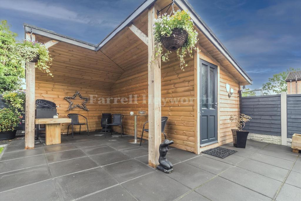 Outbuilding