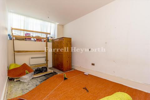2 bedroom flat for sale, Morecambe LA4