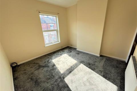 2 bedroom house for sale, Bowman Street, Wakefield