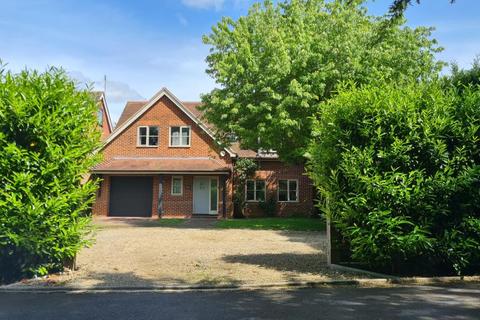 4 bedroom detached house for sale, Brightwell-Cum-Sotwell,  Oxfordshire,  OX10