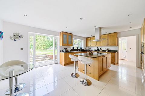 4 bedroom detached house for sale, Brightwell-Cum-Sotwell,  Oxfordshire,  OX10