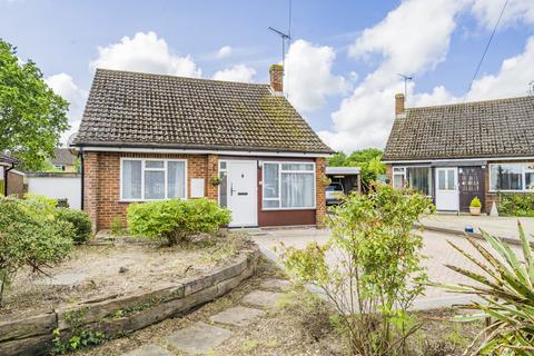 3 bedroom bungalow for sale, Quakers Way, Fairlands, Guildford, Surrey, GU3