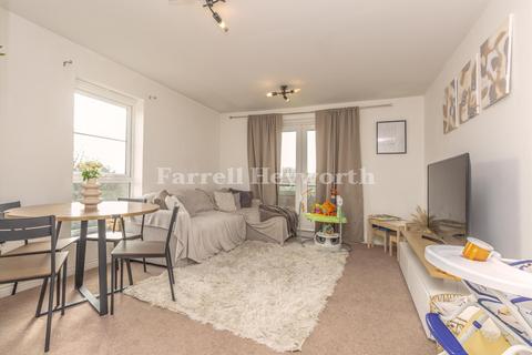 3 bedroom flat for sale, Madison Gardens, Bolton BL5