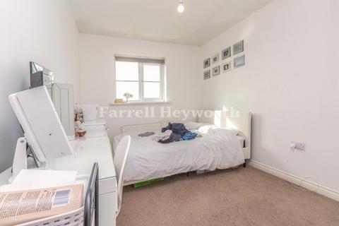 3 bedroom flat for sale, Madison Gardens, Bolton BL5