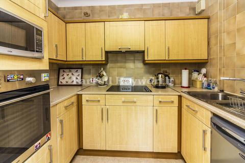 1 bedroom flat for sale, Sharoe Bay Court, Preston PR2