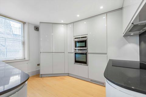 2 bedroom flat to rent, Wimpole Street, Marylebone, London, W1G