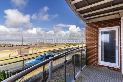 1 bedroom flat for sale, Grosvenor Apartments, Morecambe LA3