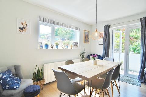 10 Arundel Drive, Rodborough, Stroud, GL5 3SH